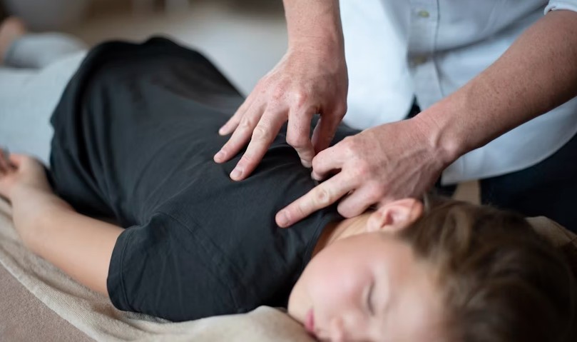 Best Hospital In Kuwait For Spine Treatment.jpg